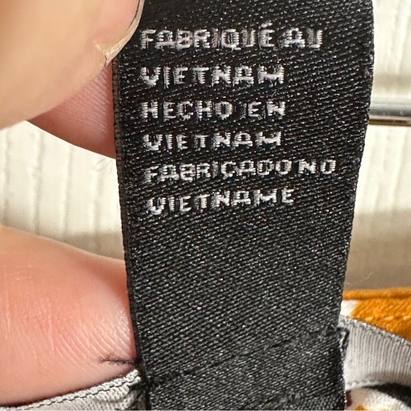 Forever 21 flowy wide leg pants, size small, geometric pattern, fall - Picture 8 of 9